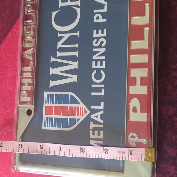 Phillies License Plate Frame - Picture 2 of 6